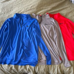 Nike Men's Quarter Zip Pullovers - XL